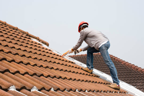 Best Commercial Roofing Services  in St John, KS